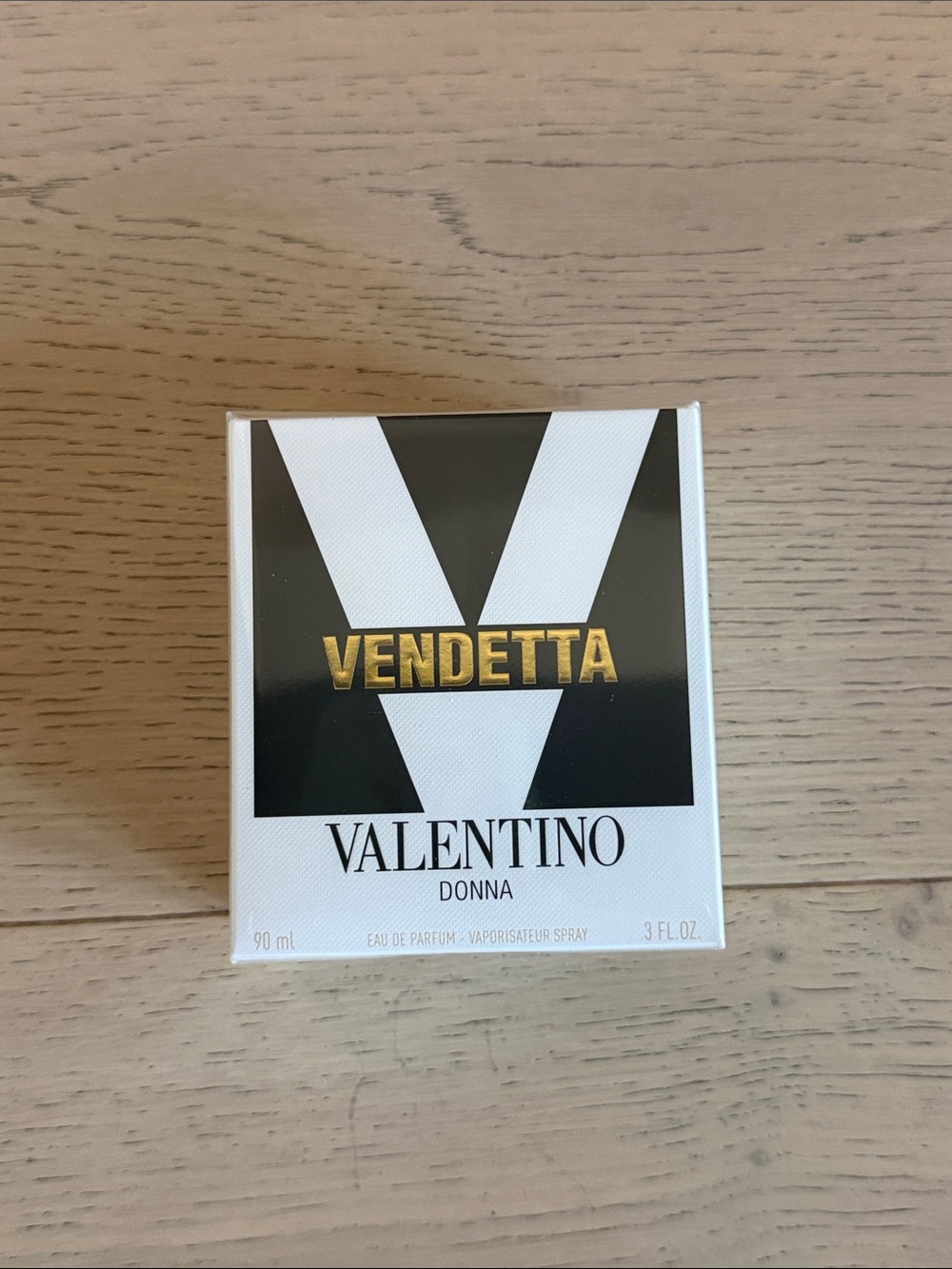 Valentino donna Vendetta perfume